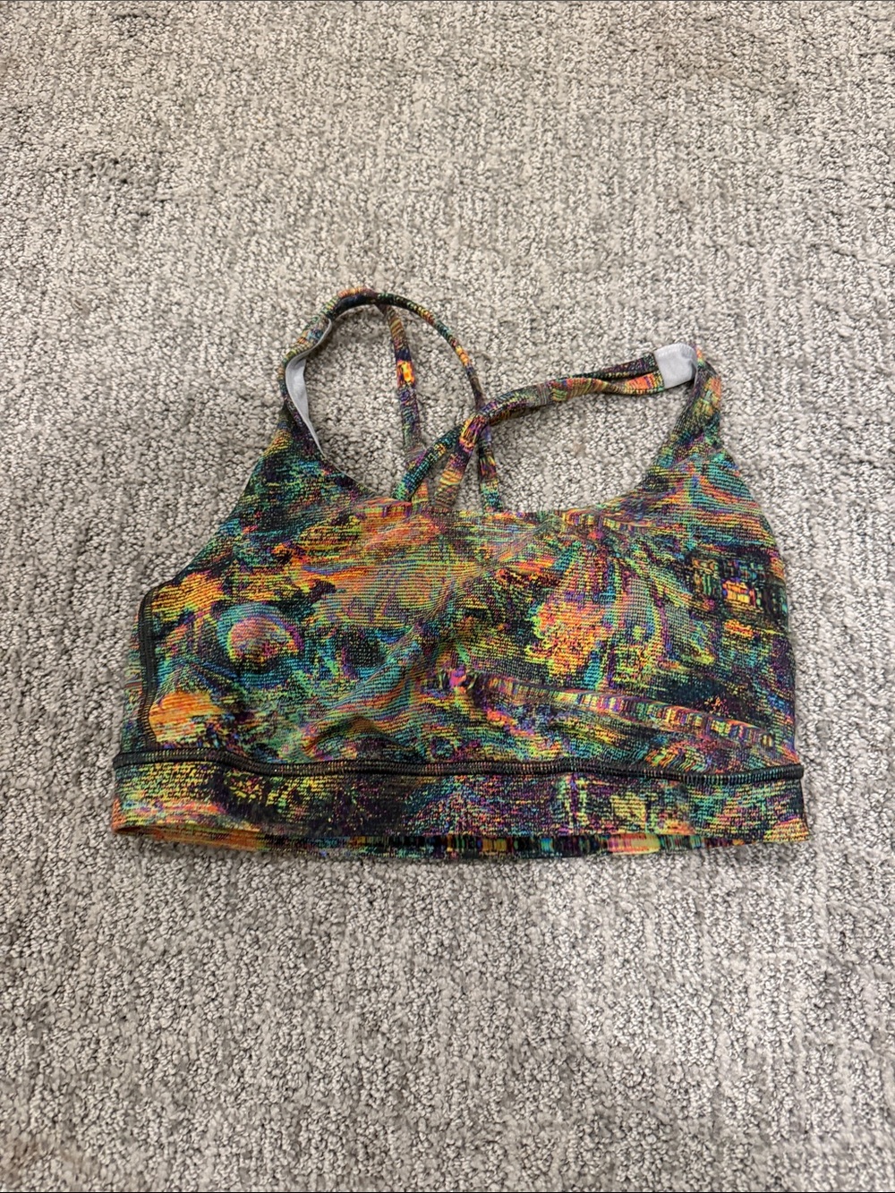Lululemon size 6 energy Sports Bra
